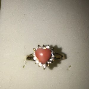 Pretty Pink Peach 🍑 Heart ❤️ Gold Costume Jewelry Ring